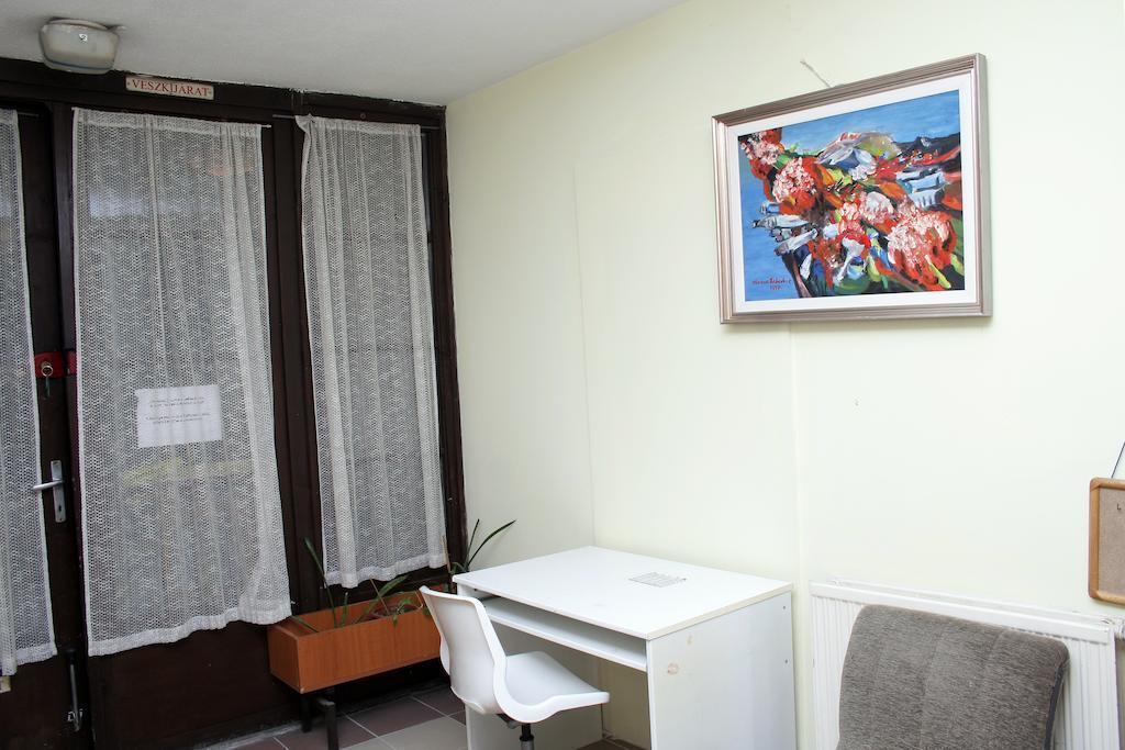 Professor'S Guest House Apartman *