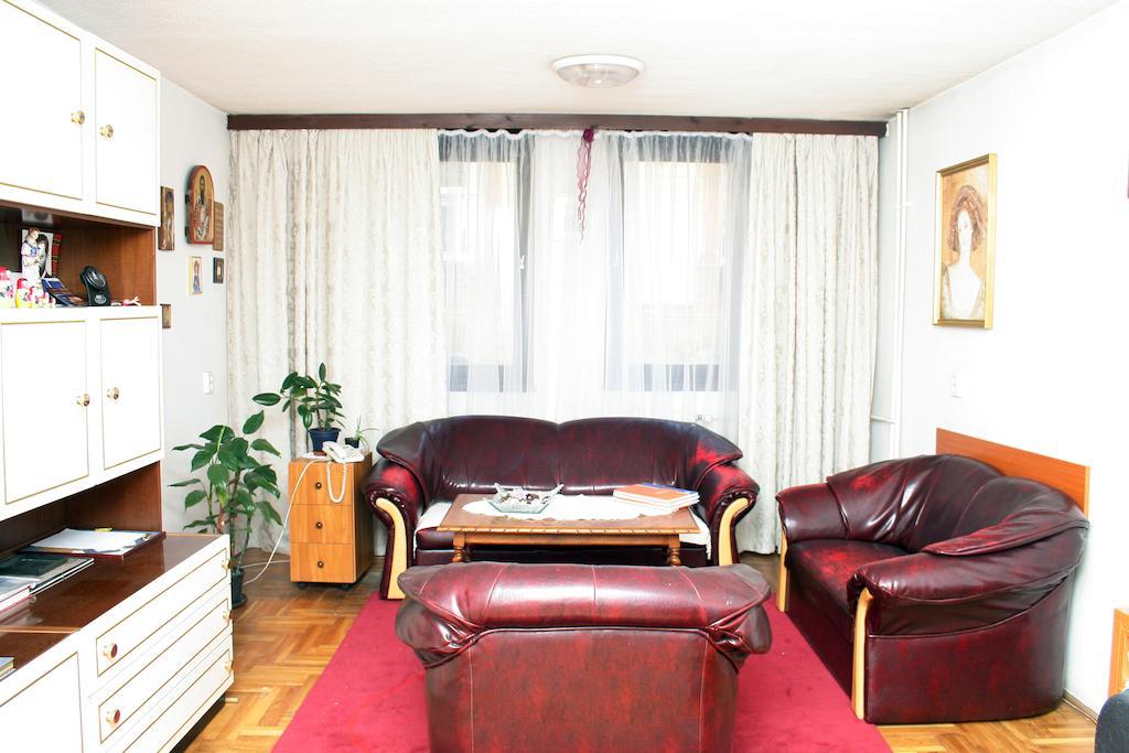 Apartman Professor'S Guest House