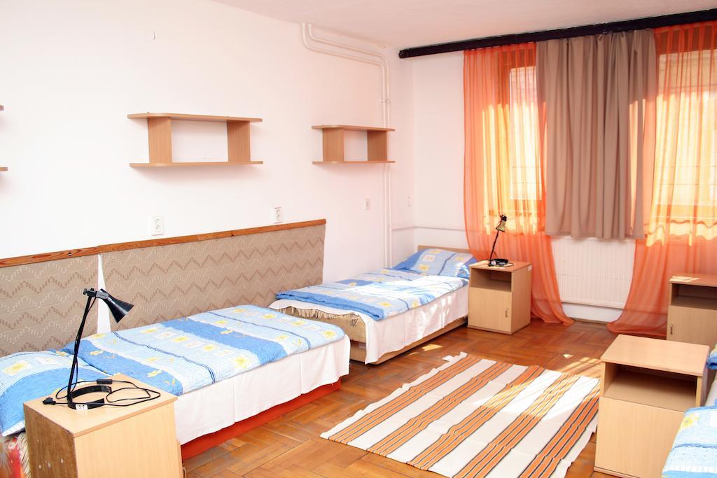 Apartman Professor'S Guest House *